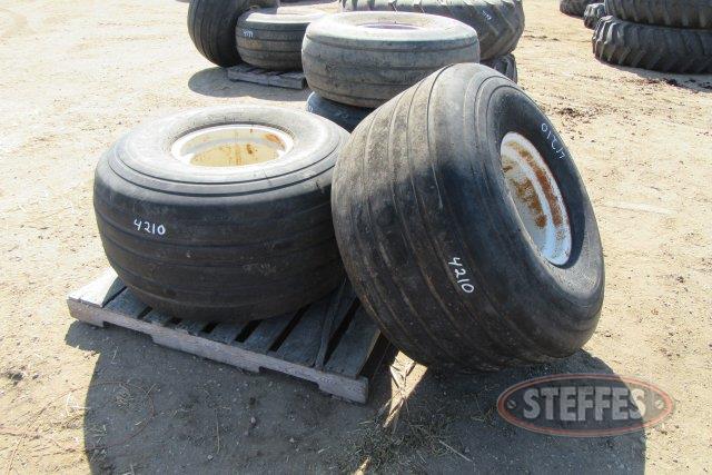 (2) 21.5-16.1 tires_0.JPG